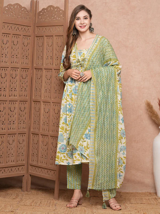 Floral Mirror Embroidered Kurta Set